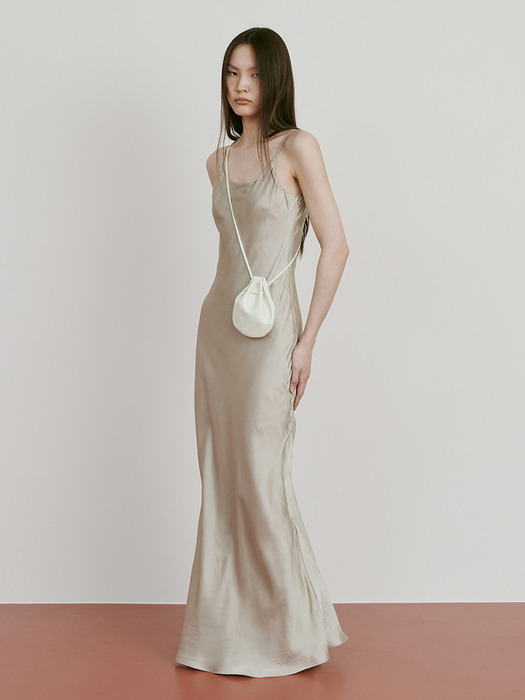 [딘디 PICK]Moon Jar - Shaped  Belted Bag_Mint