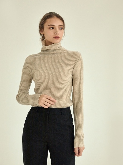 simple golgi turtleneck knit [beige]