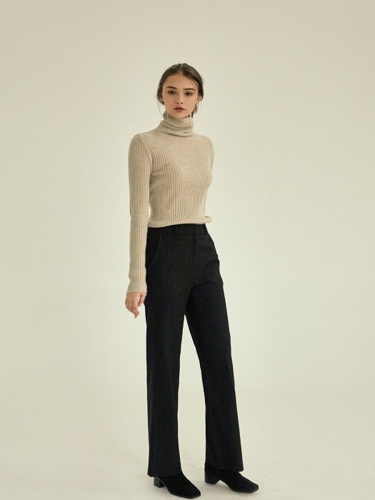 simple golgi turtleneck knit [beige]