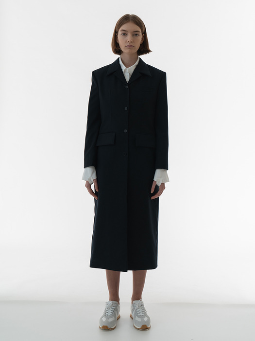 Open collared long coat