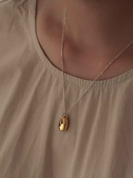 avo necklace