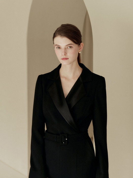 REVE Tailored collar slim-fit jumpsuit (Black)