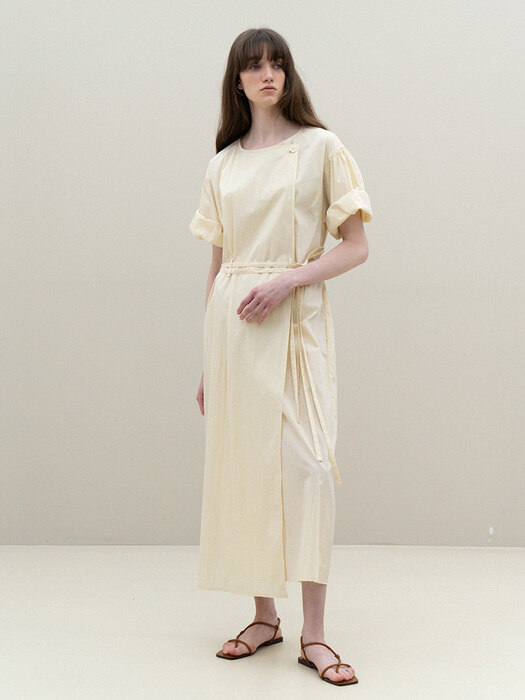 cotton short-sleeve wrap onepiece (yellow)