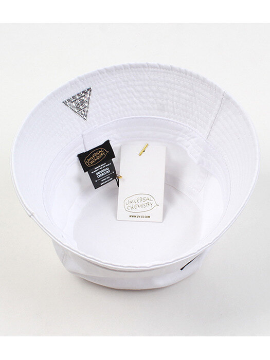 GD Bubble White Drop Bucket Hat 버킷햇