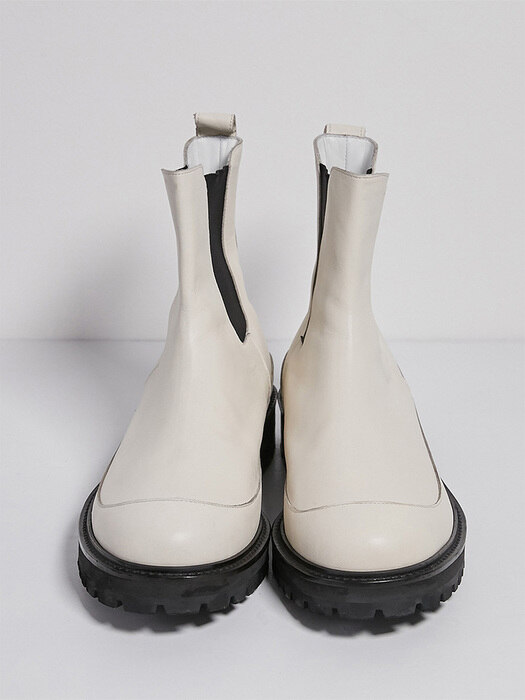 CREAM leather chunky boots(OH002)
