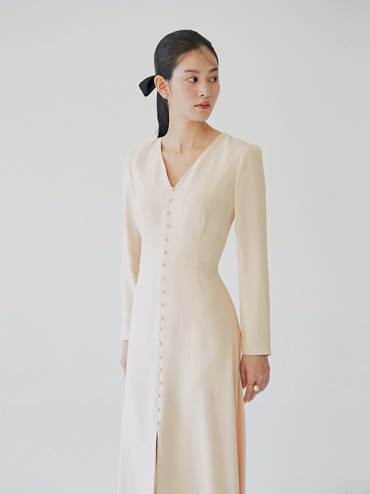 CHELSEA V-neck long sleeve maxi dress (Light beige)