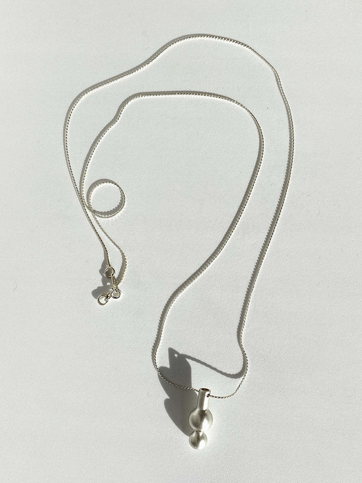 hori necklace