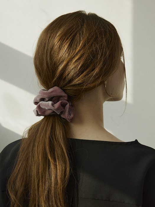 Mia Velvet Hair Scrunchie SET (Medium)