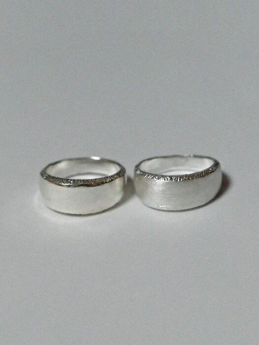 Crescent silver ring (S)