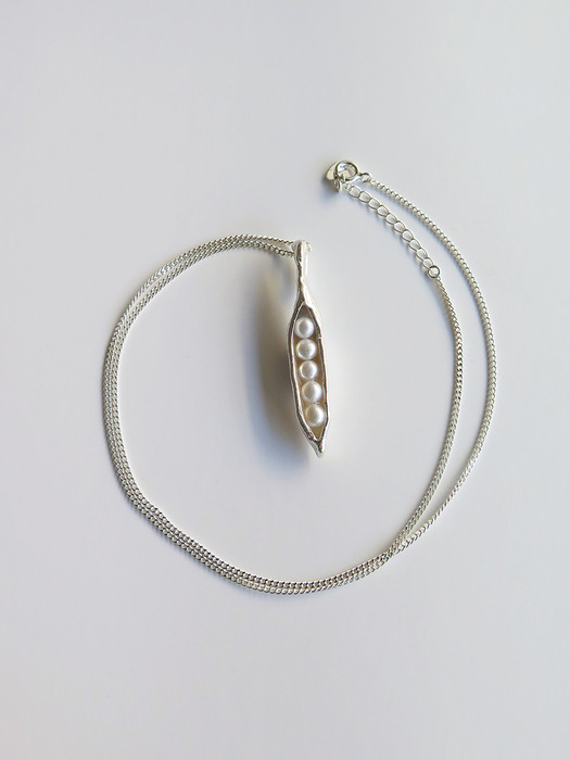pearl silver necklace