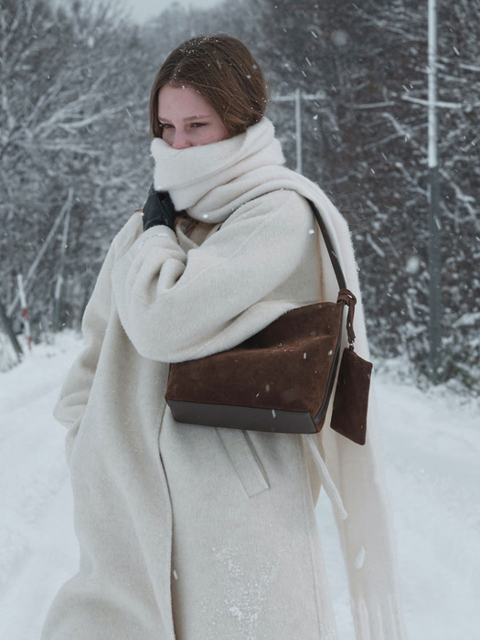 Mini Pulpy hobo bag Suede Chestnut