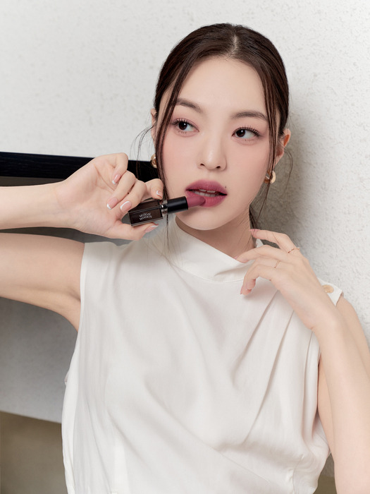 무드웨어 블러 립스틱 (8종 택 1)