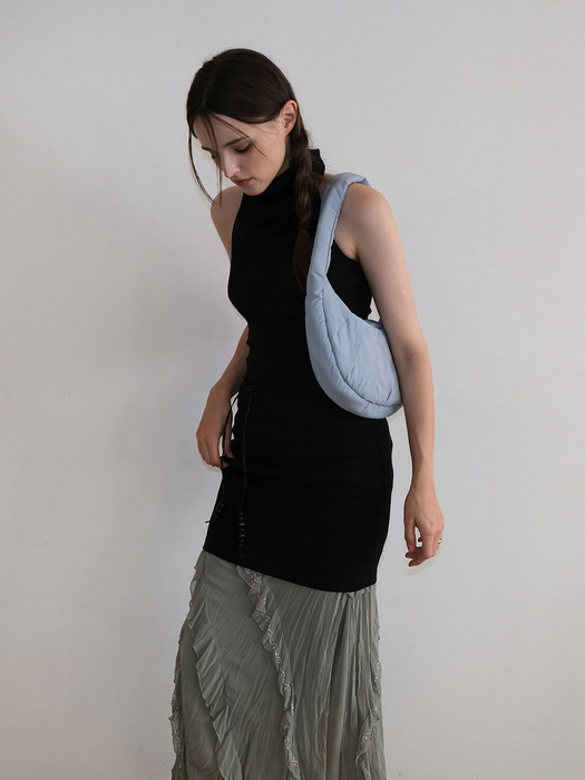Crescent Shoulder Bag [Blue]