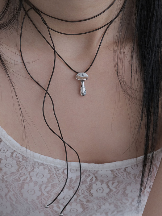 Mysterious mushroom necklace(leather strap)