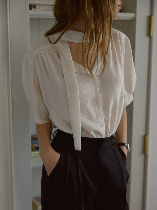 Adell Soft Tie Blouse [Ivory]