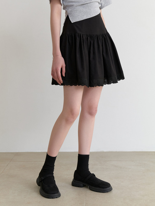 Afternoon mini skirt (black)