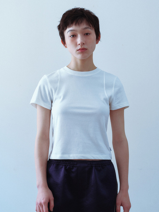 Shoulder Point T-shirt