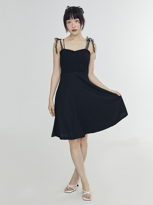 RIBBON CAP DRESS - BLACK