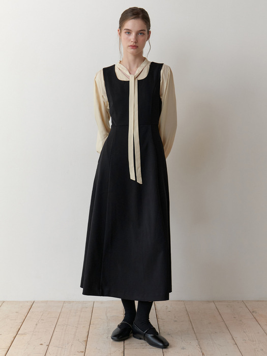 Dairy ribbon dress (black)