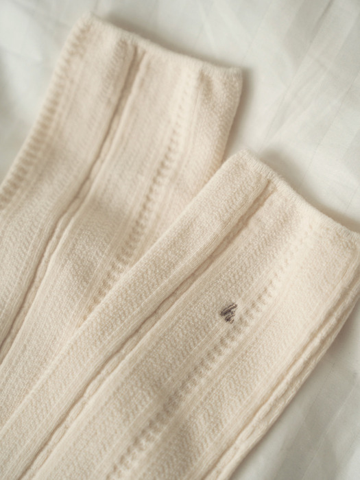 [no.518] ivory soft cable socks