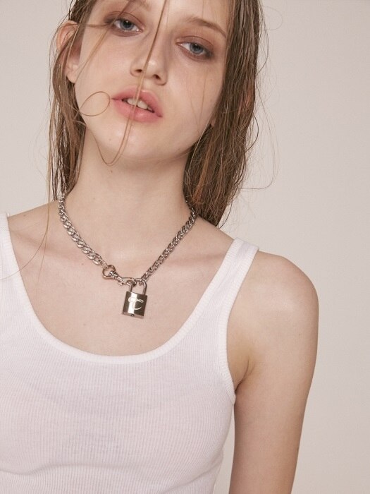 1 4 chain lock necklace 