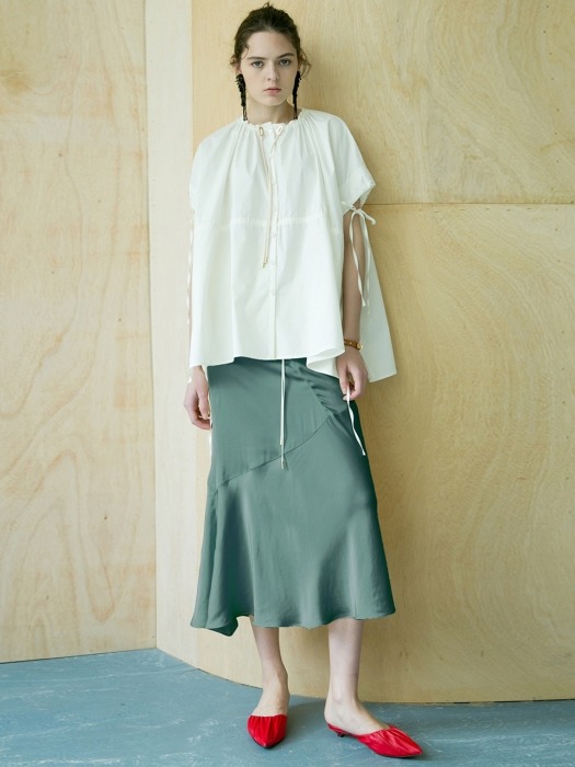 Tallinn Line Flare Skirt [Jade Green]