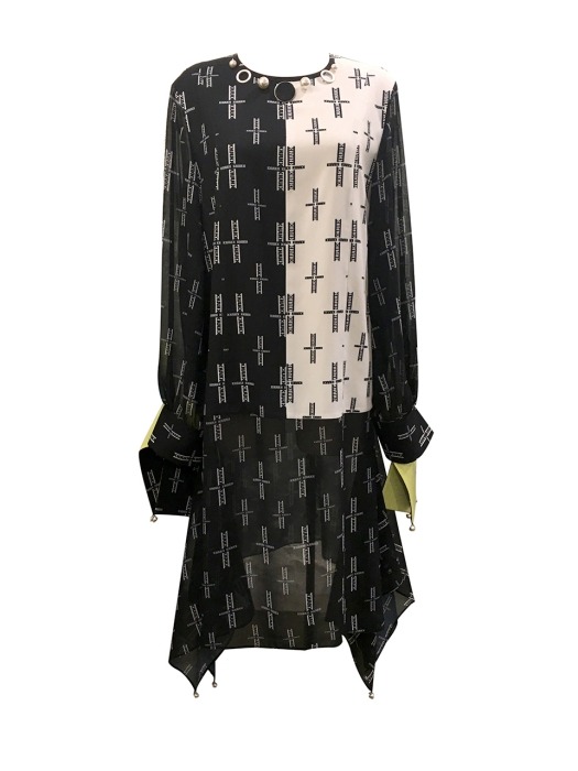 18 S/S KHJ BLAC & WHITE PATTERN CUFFS DETAIL DRESS