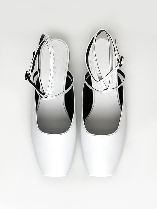 Ballet Toe Ankle Strap Flats | White