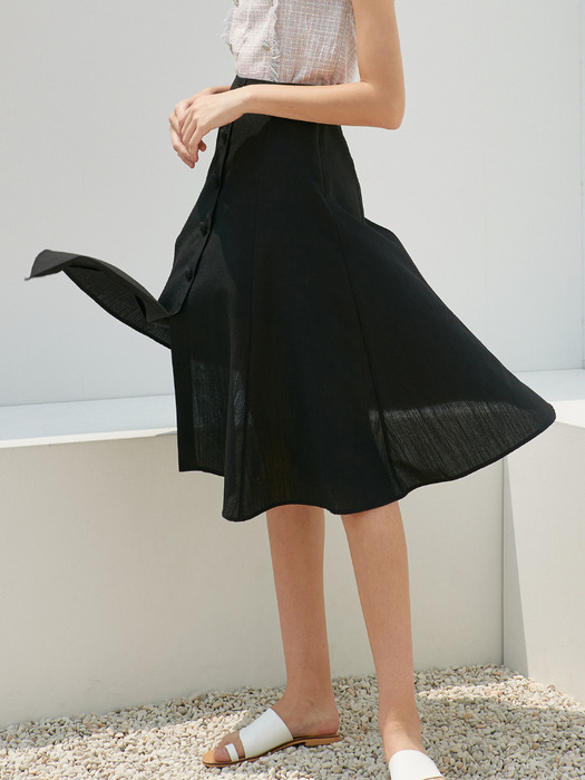 AMR1088 flare skirt (black)