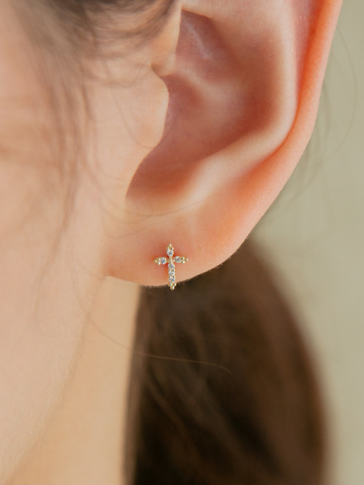 14k gold mini CZ cross earrings (14K 골드)