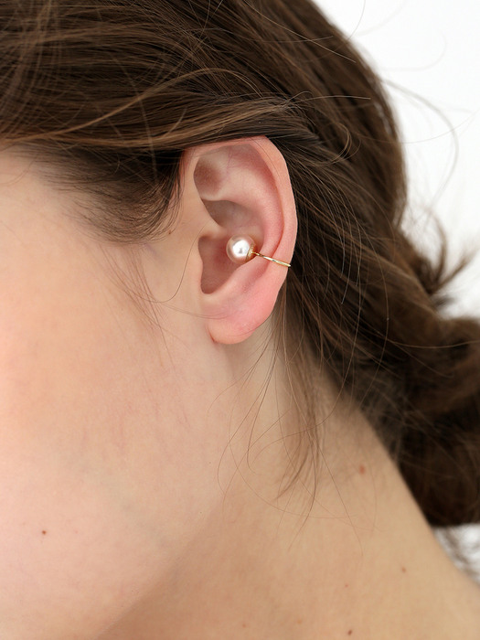 one pearl ear cuff