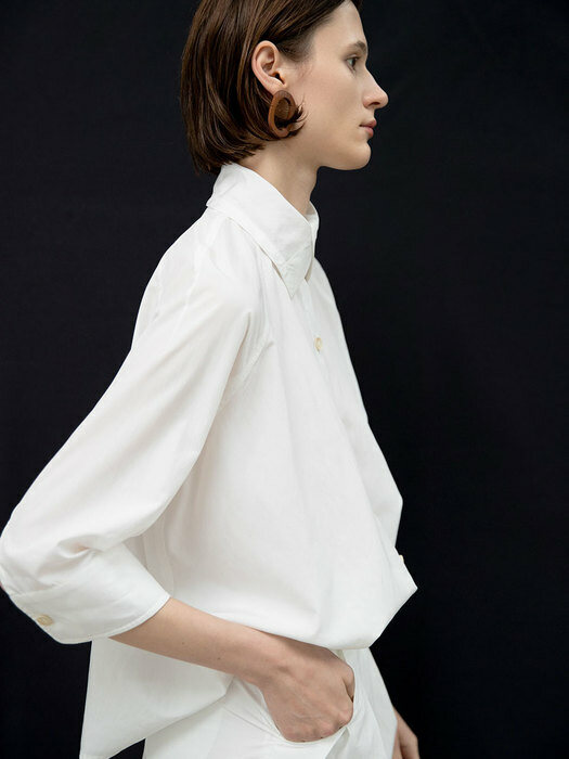 Susannah shoulder-darted cotton shirts