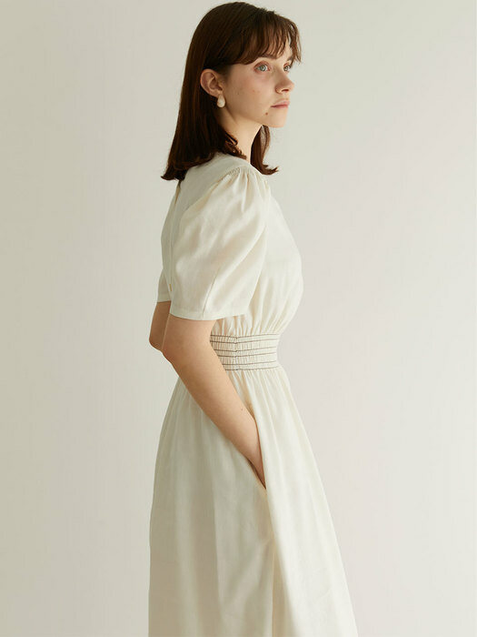 Ivy Smoked Waist Banding Dress_White