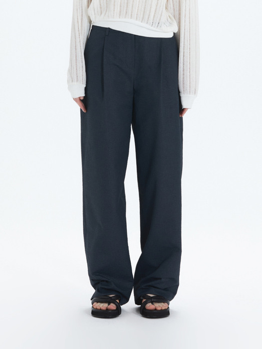 Textured Pintuck Trousers (Charcoal)