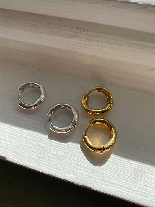 [925 silver] Deux.silver.111 / vague earring (2 color)