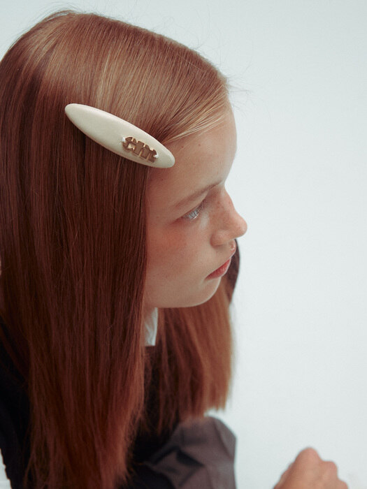 Beige Oval Patent Leather Hair Pin