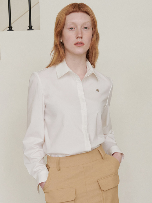 CLASSIC LOGO SHIRTS - WHITE 로고 셔츠