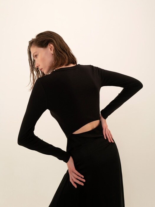Lita open-back dress (black)