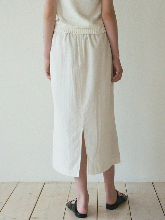 Mone Skirt (Cream)
