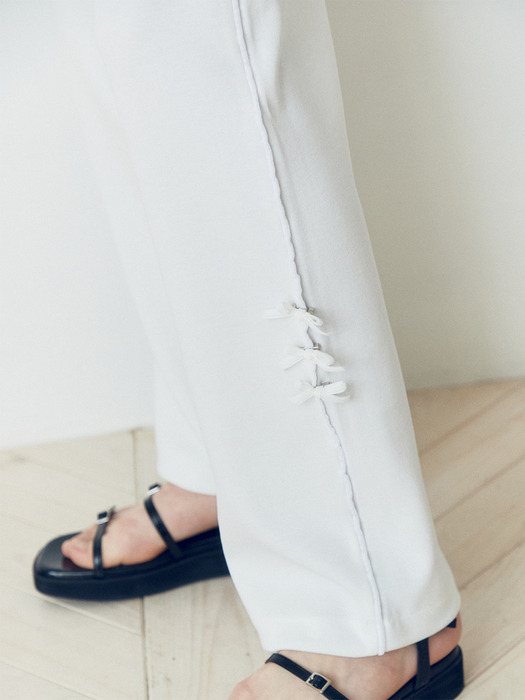 Line velvet ribone Pants(White)