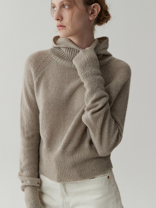 balaclava alpaca pullover-khaki beige