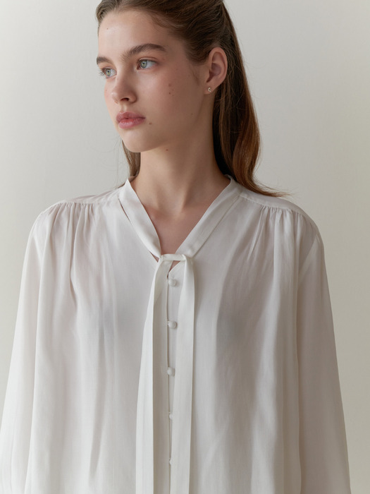 Dandelion tie blouse (white)