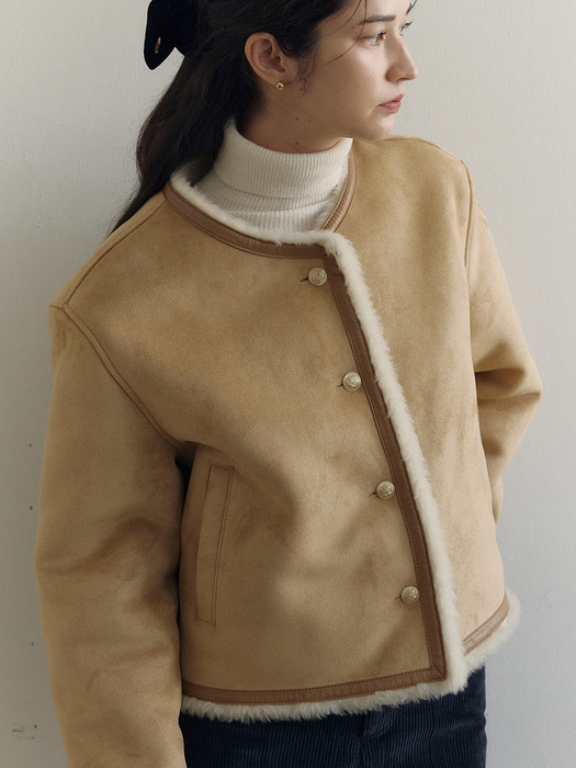 Collarless Mustang Jacket_Camel