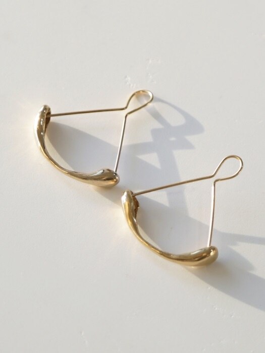 Horn earring - silver,gold