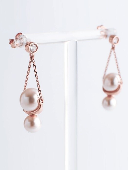 Chain Drop Snow Pearl Earring