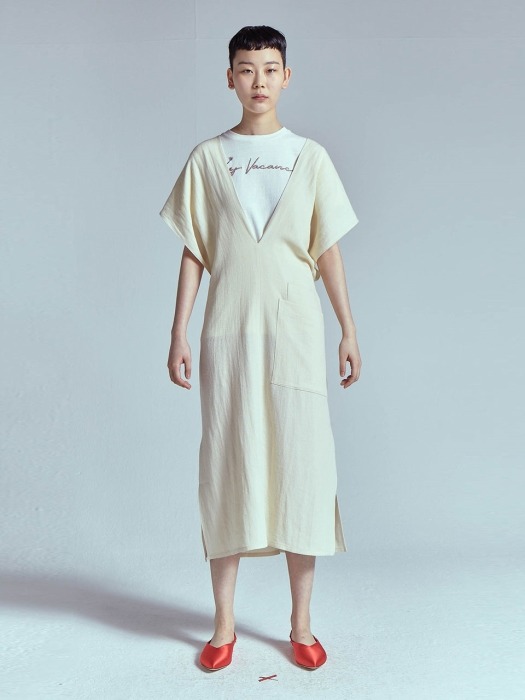 [리퍼브]BACK TWISTED MAXI DRESS [IVORY]