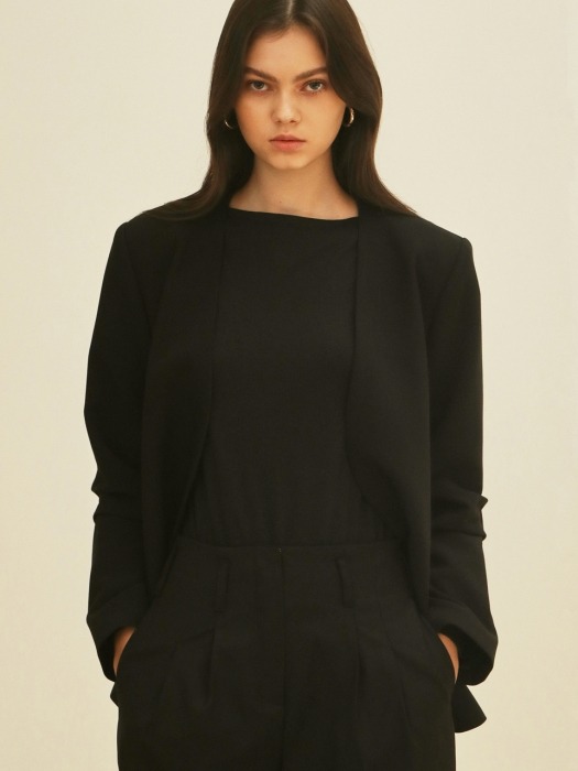 ouie126 Non collar shirring jacket (black)