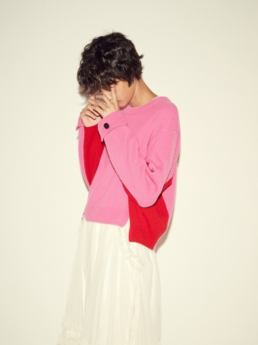 COLOR BLOCK KNIT PULLOVER - PINK