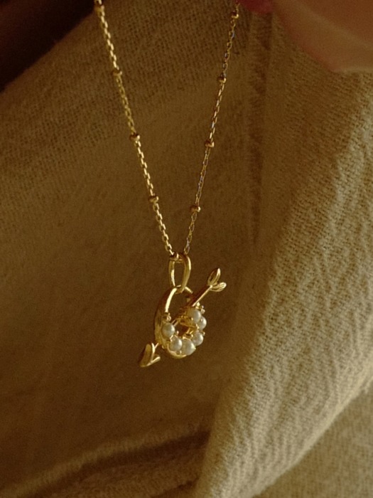 Lune Cupid Necklace
