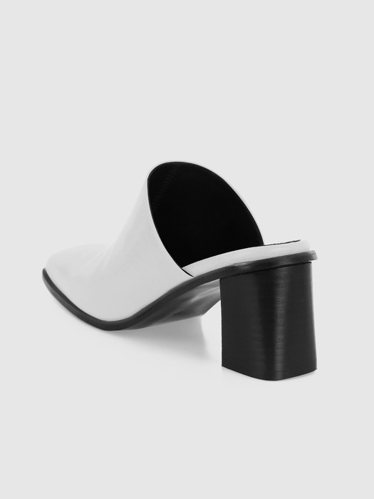 WHITE LEATHER MULE